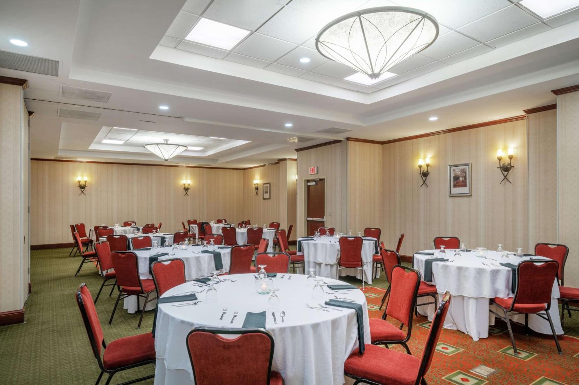 Hilton Garden Inn Morgantown Eksteriør bilde