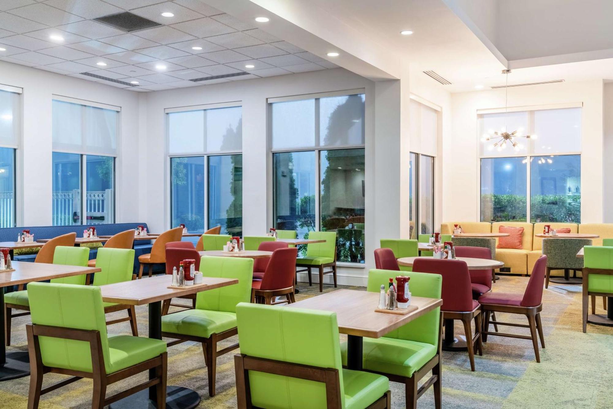 Hilton Garden Inn Morgantown Eksteriør bilde
